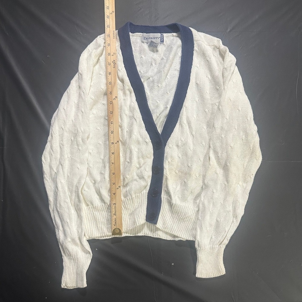 Diversity Petite V-Neck Cable Knit Cardigan Sweater White Navy Blue Size S